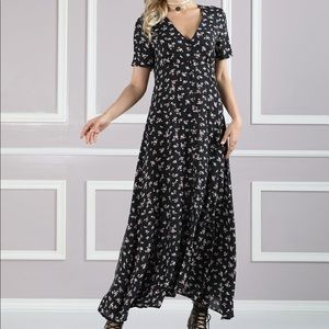 2 Brand New Floral Dresses! 3x 🌺🌸🌺